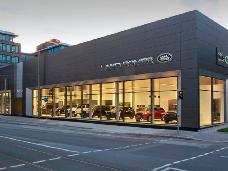 Jaguar Land Rover's German dealers call for more support from automaker